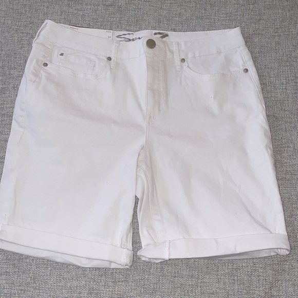 Seven7 Pants - Brand New with Tag Seven7 Weekend Bermuda size 14